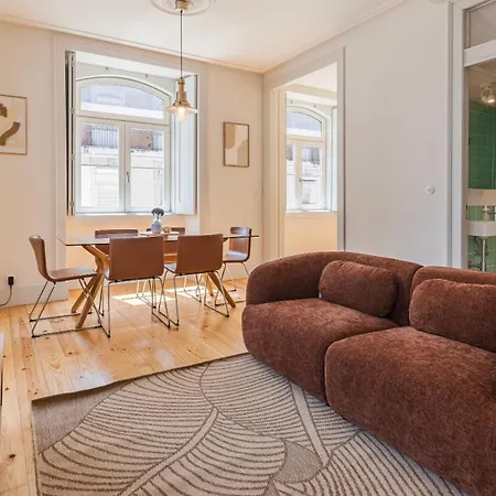 Downtown 2br In Santa Justa By Lovelystay Lisboa